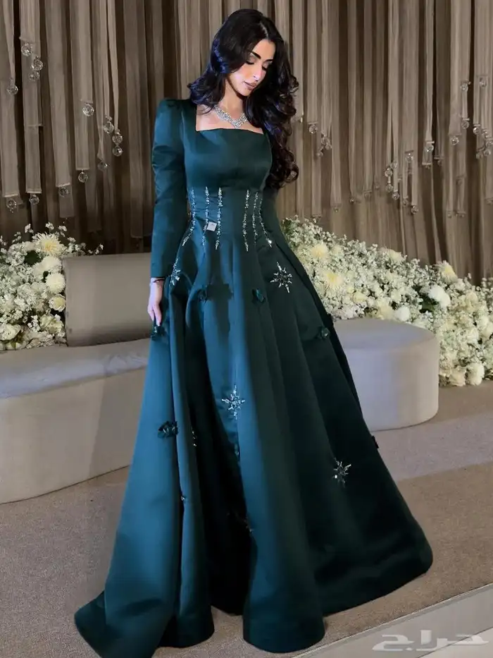 فساتين مناسبات حديثه وراقية خامات فخمه ومريحه في اللبس نشحن 18