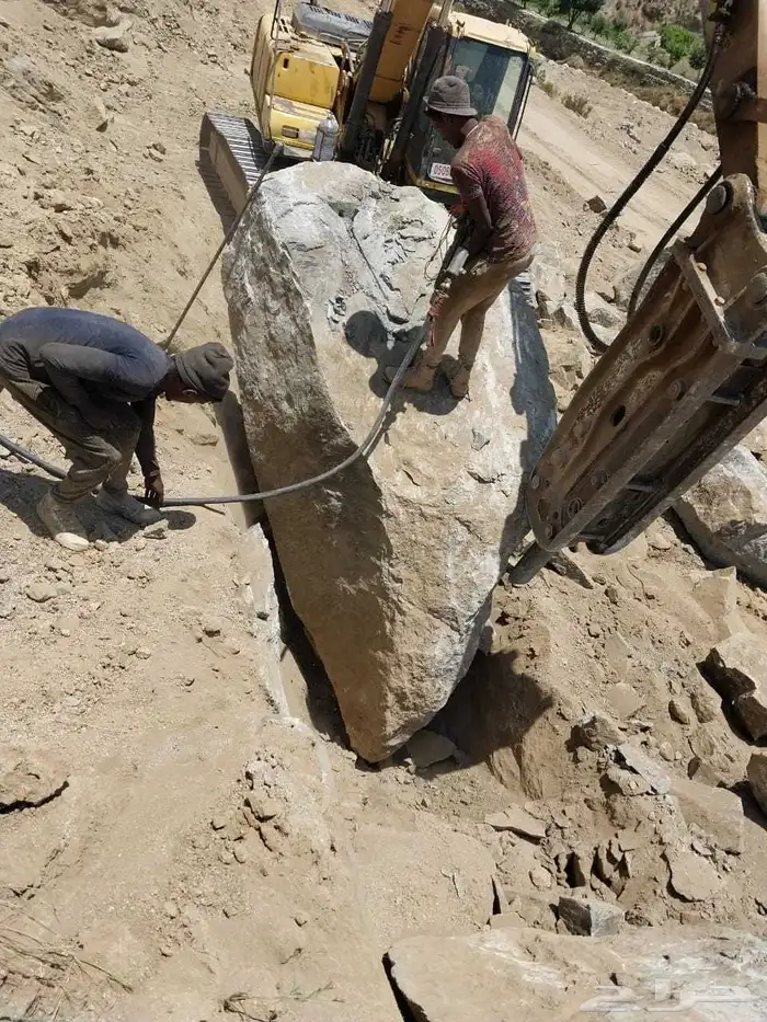 بوكلين كوماتسو داش 6 مديل 1999 للبيع 2