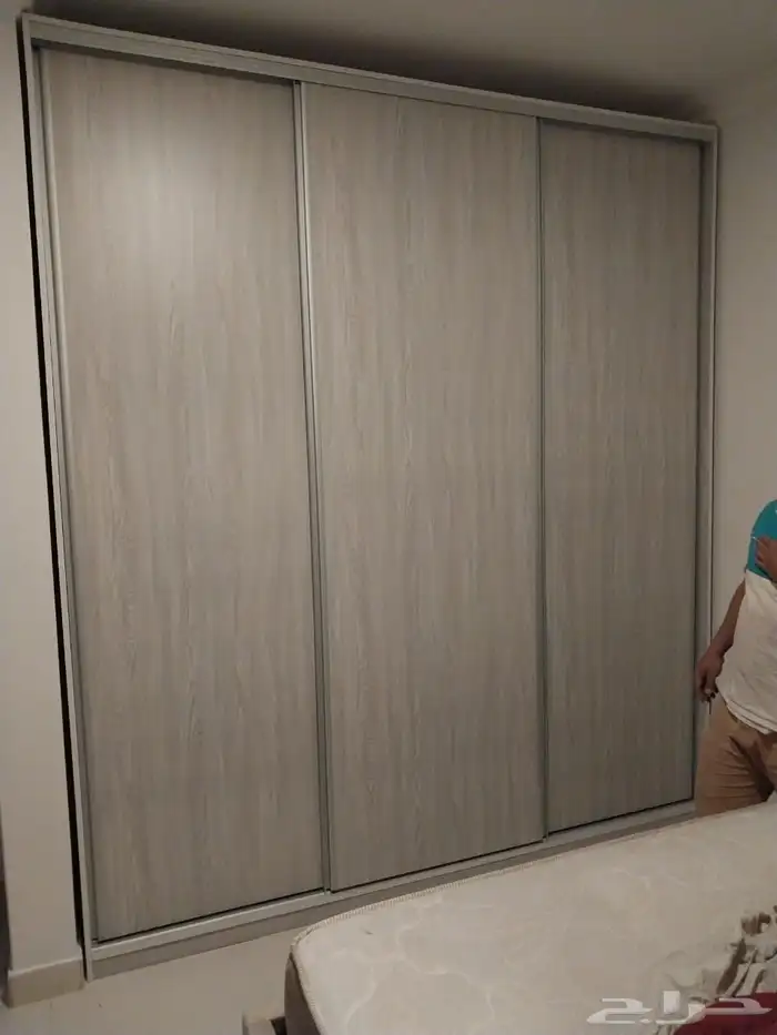 تفصيل الخزائن والدواليب حسب الطلب والتصميم بالرياض 9