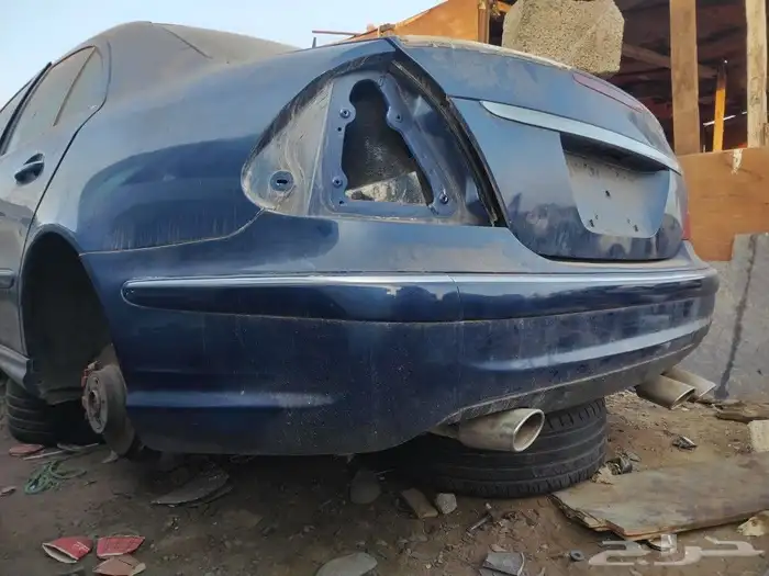 للبيع قطع غيار ابو عيون w211 2005 4