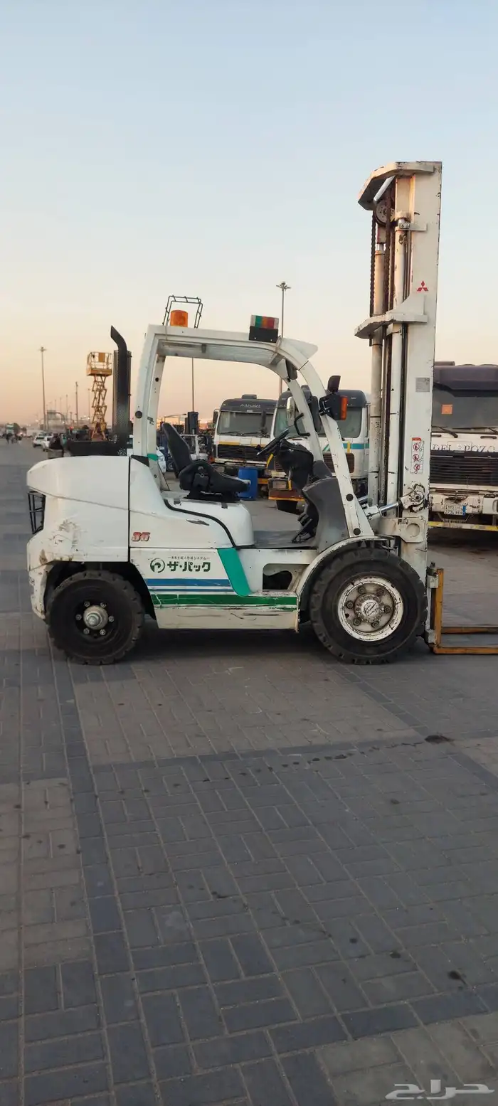 رافعة للبيع مديل 2010 0