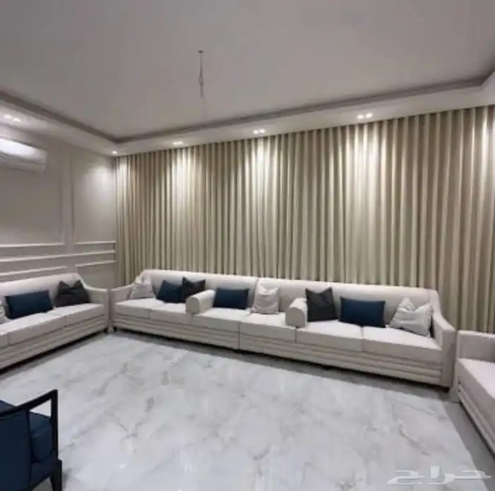 كنب مجلس مساند تفصيل وا تنجيد ستائر ويفي امريكي جمع الستائر. 0