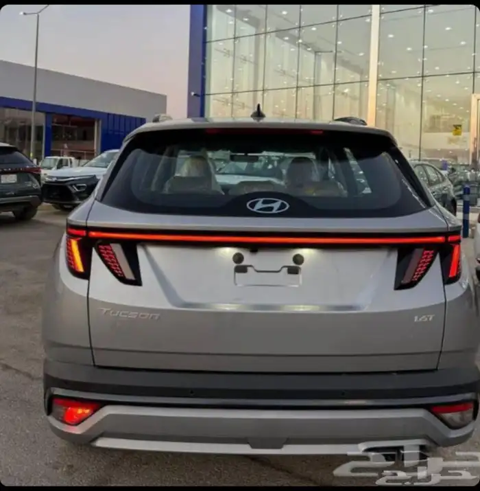 هونداي توسان 1.6 كمفورت 2025 6