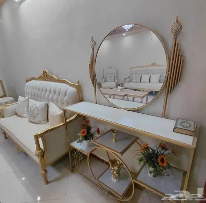 كنب و طاولات و ستارة للبيع نظيف 1