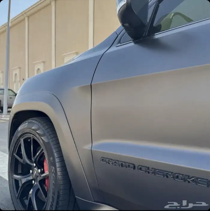 جيب جراند شيروكي SRT 2018 تأتي بمواصفات رائعة تشمل  -  المحر 6