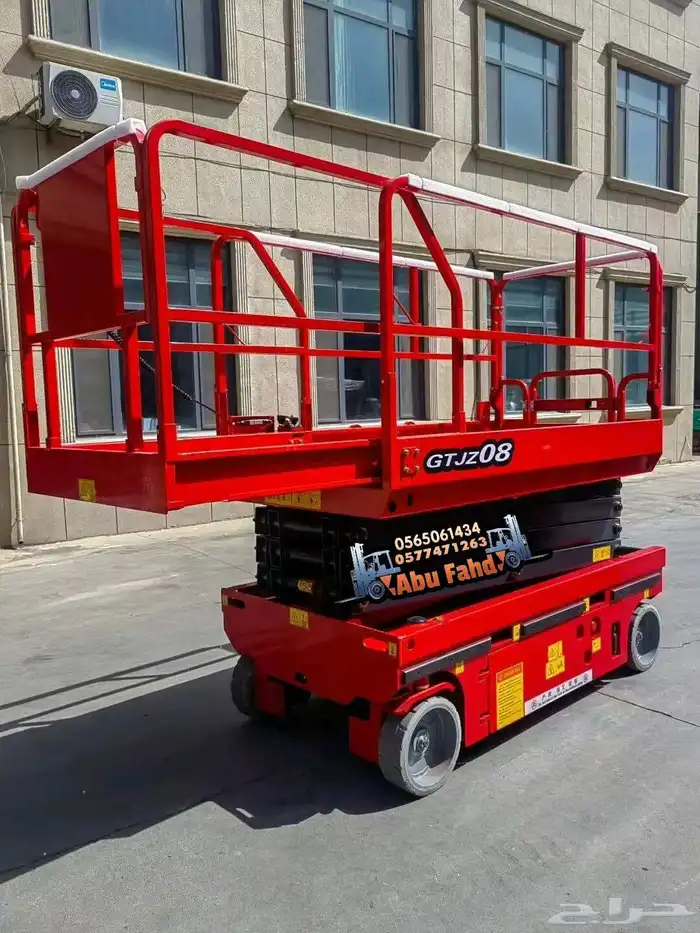 سيزرلفت للايجار رافعات مقصيه 10متر للايجار شهري 6