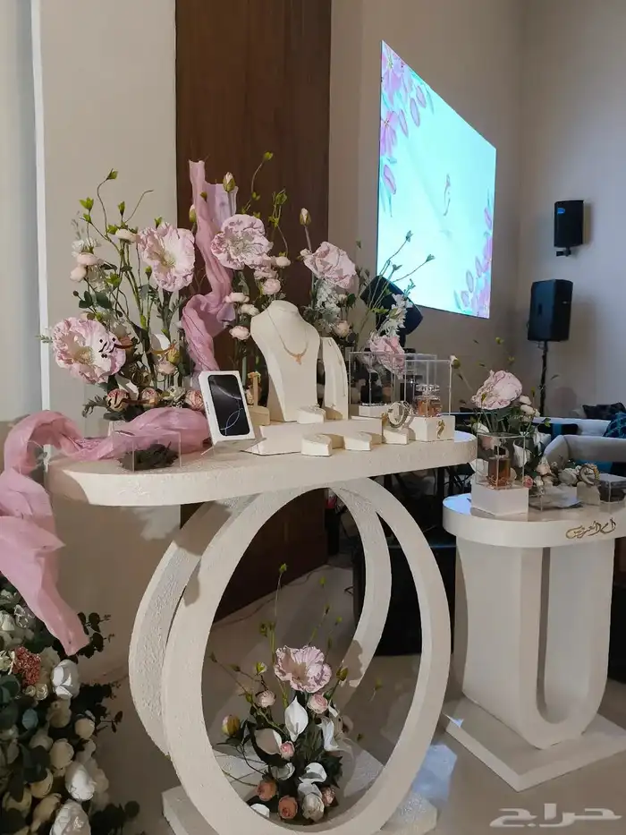 باقات ورد كبيره بوكيهات ورد كبيره هدايا ورد.محل ورد الرياض 9