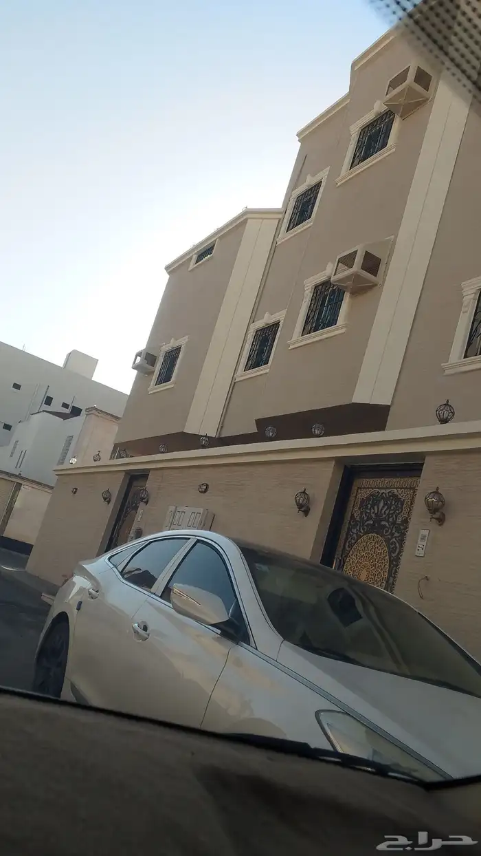 ابحث عن غرفة للايجار معى دوره مياه 0