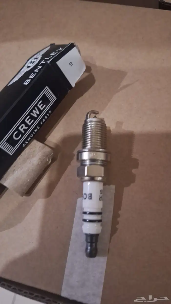 قطع غيار بنتلي 8