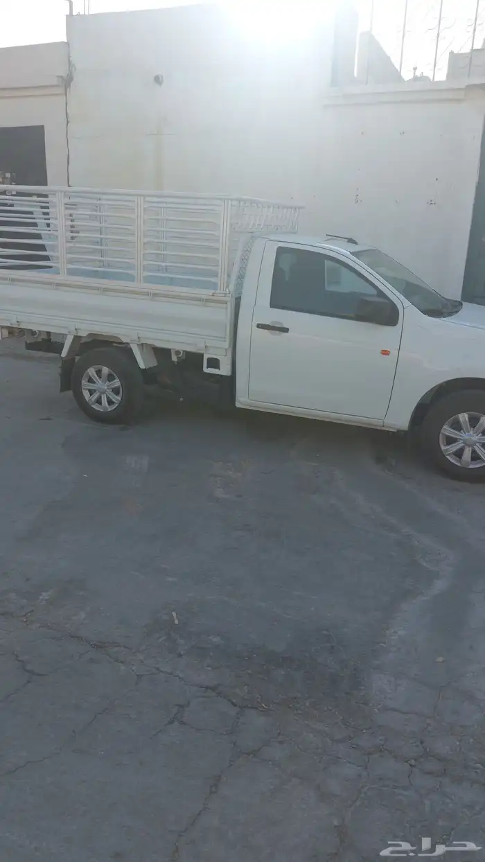 ونيت لنقل الاغراض داخل الرياض وخارجها 0