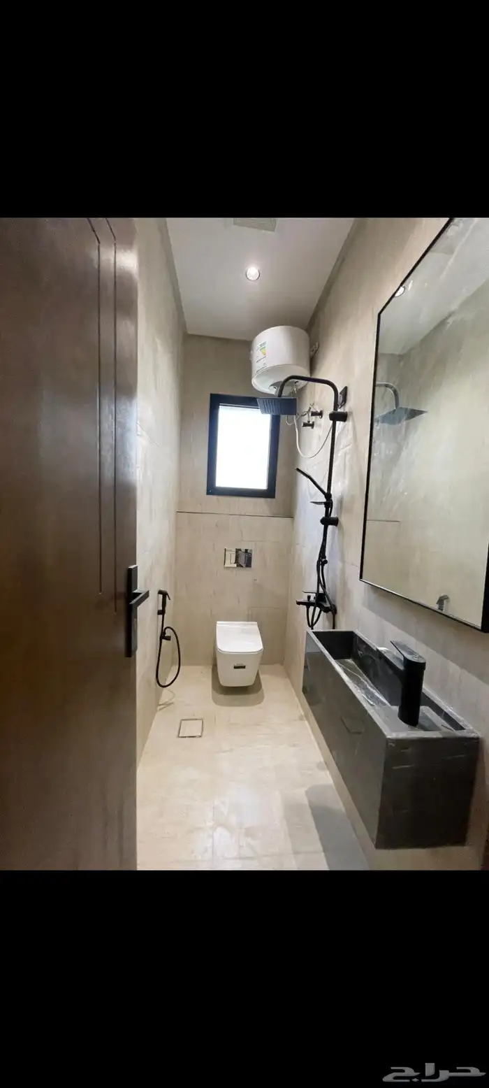 للبيع فلل تاون هاوس موقع مميز تشطيبات فاخرة 24