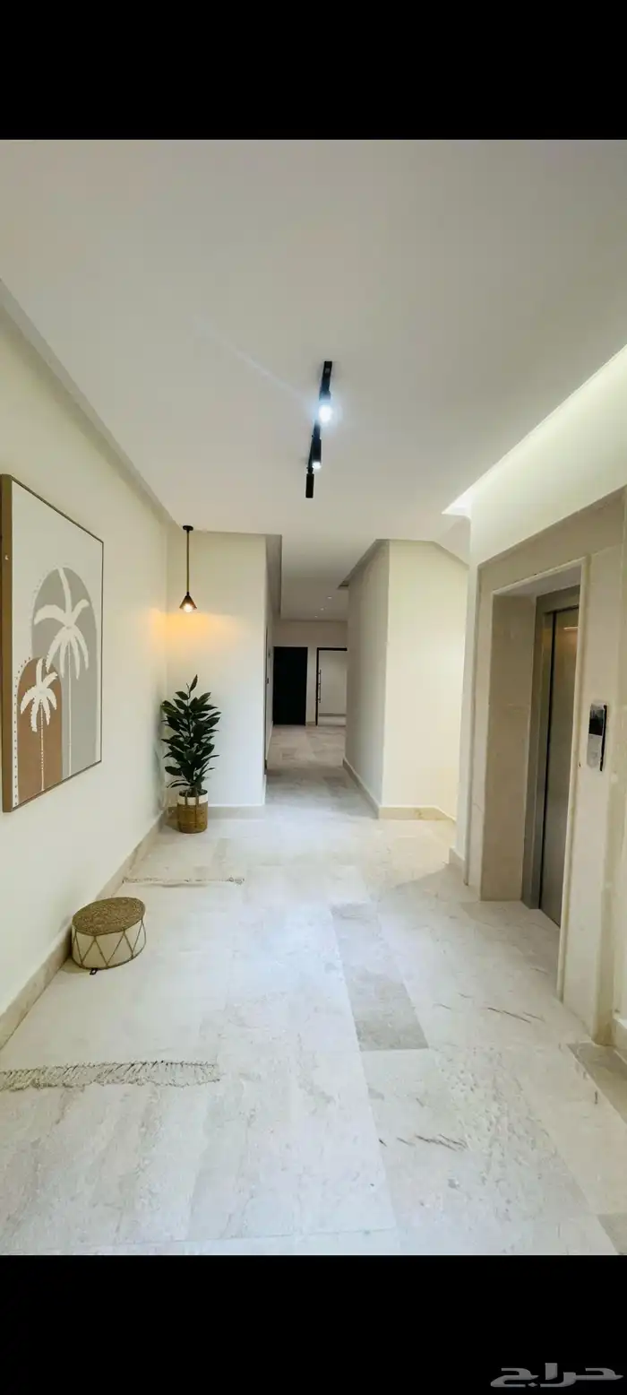 للبيع فلل تاون هاوس موقع مميز تشطيبات فاخرة 0