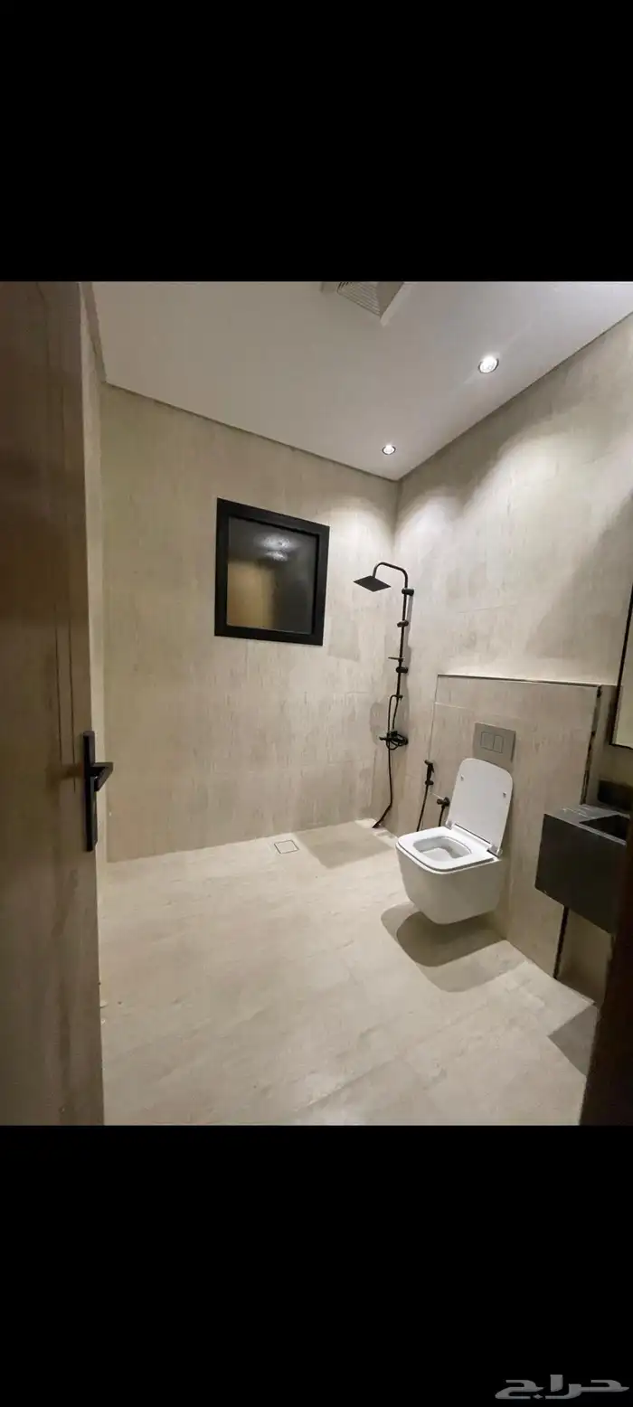 للبيع فلل تاون هاوس موقع مميز تشطيبات فاخرة 27