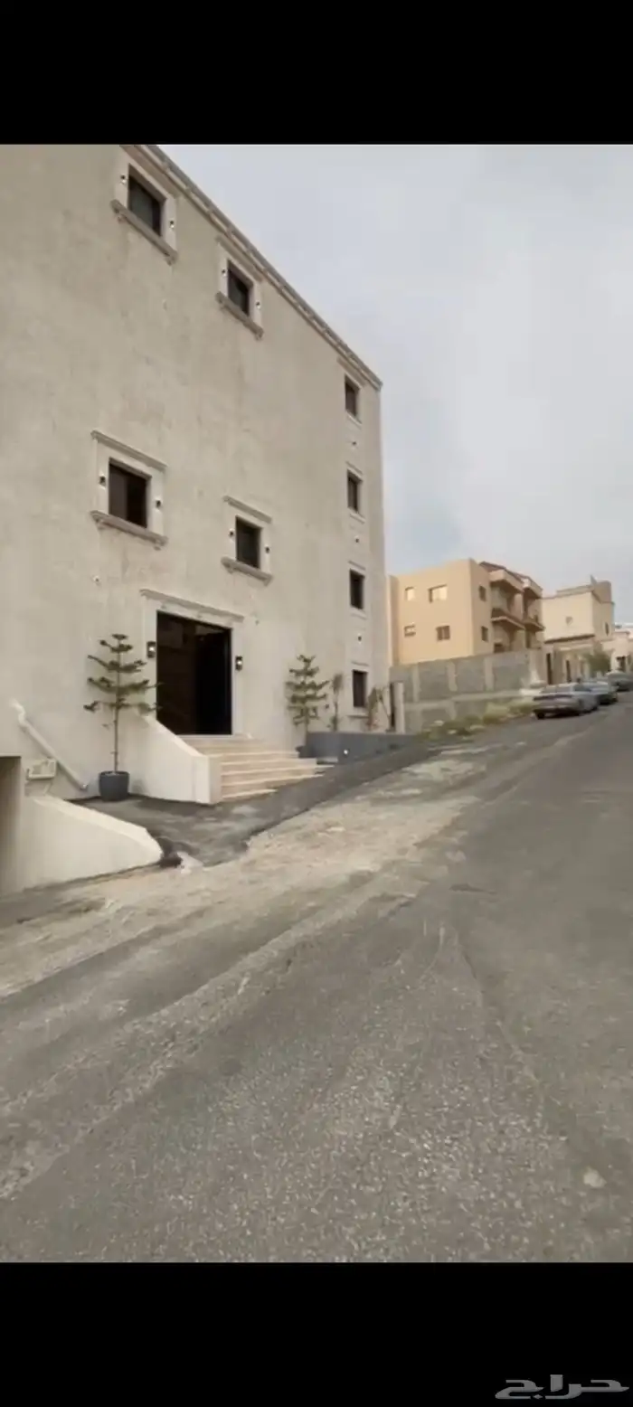 للبيع فلل تاون هاوس موقع مميز تشطيبات فاخرة 2