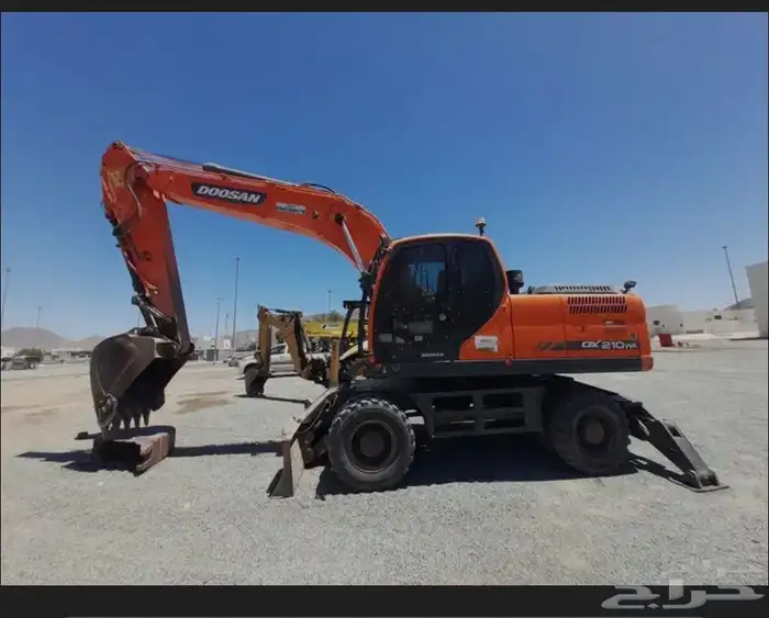 سائق بوكلين كفرات خبره قديم للتواصل 0