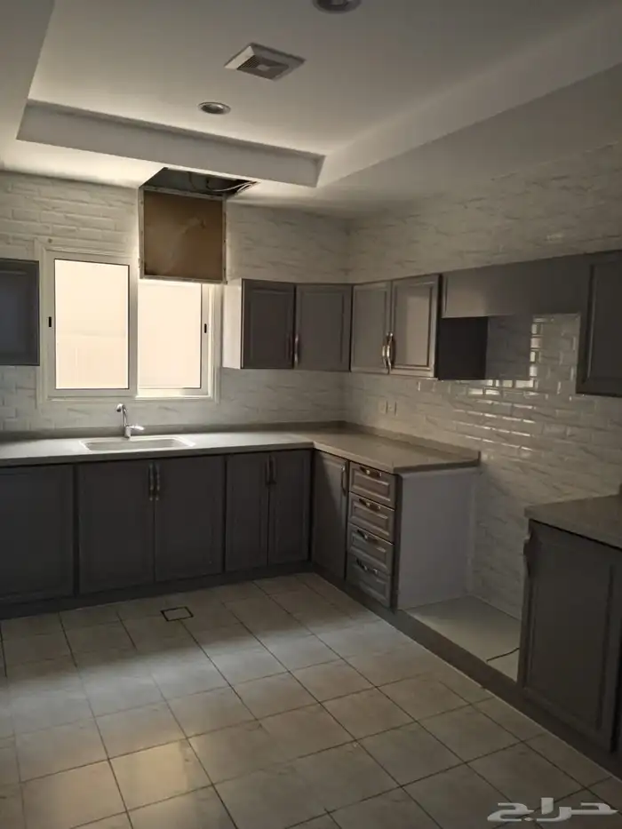 شركة تنظيف فلل شقق غسيل خزانات مجالس رش مبيدات بالدمام الظهر 1