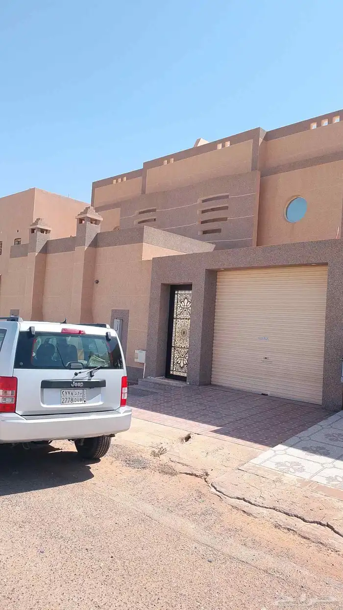 جيب شيروكي كرايسلر 2012 1