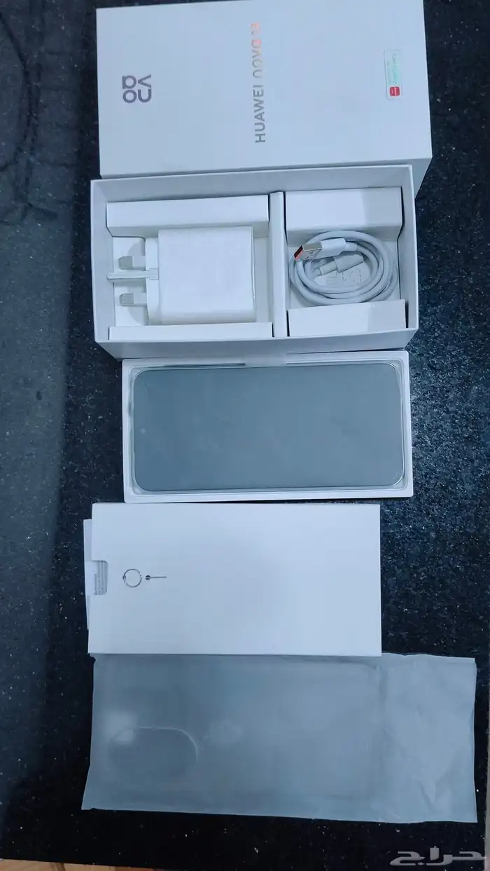 للبيع جوال هواوي نوفا13 مستعمل لمدة شهرين فقط 5