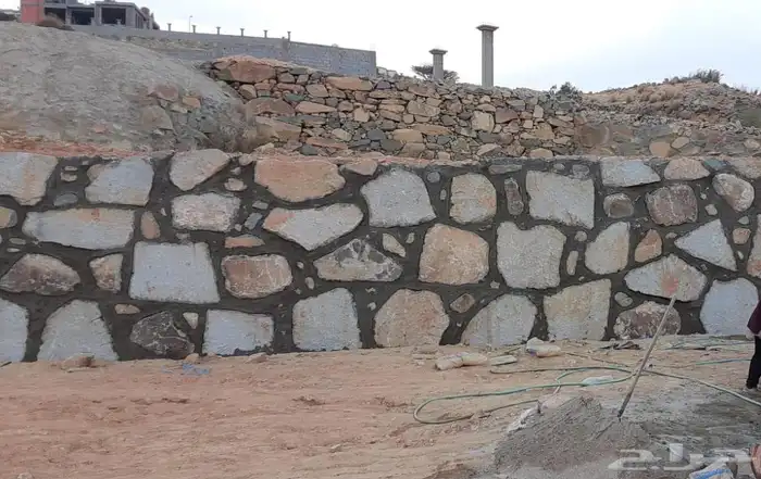 معلم حجر كبير صغير قص اراضي ورباريب 2