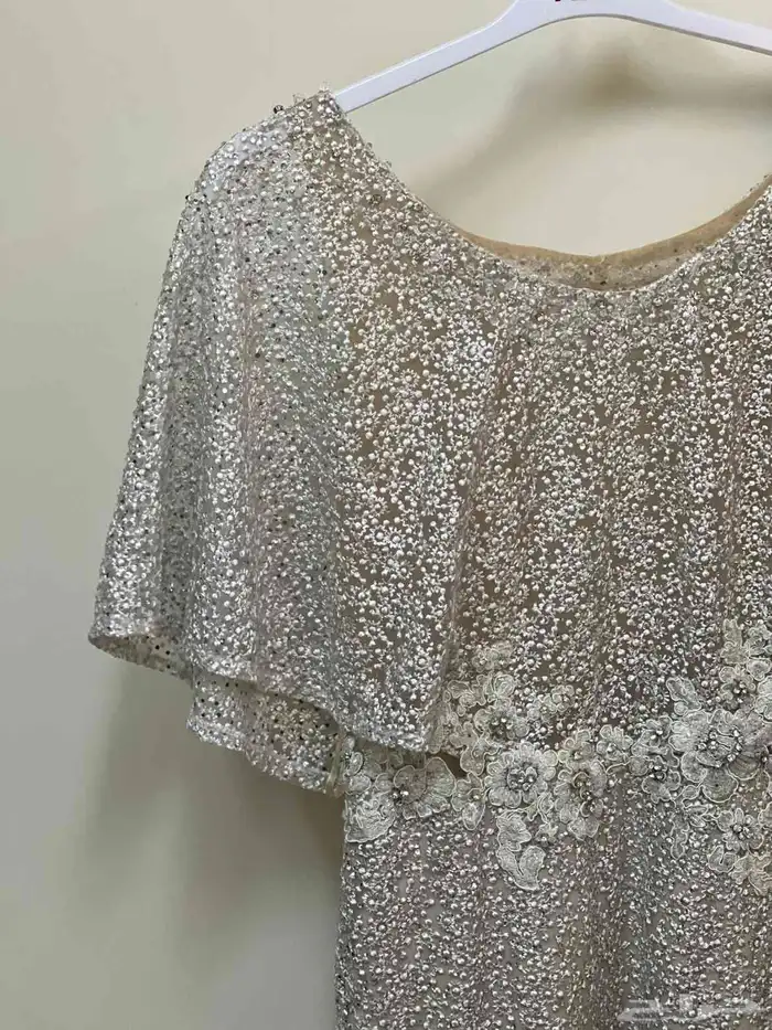 فستان للبيع 0