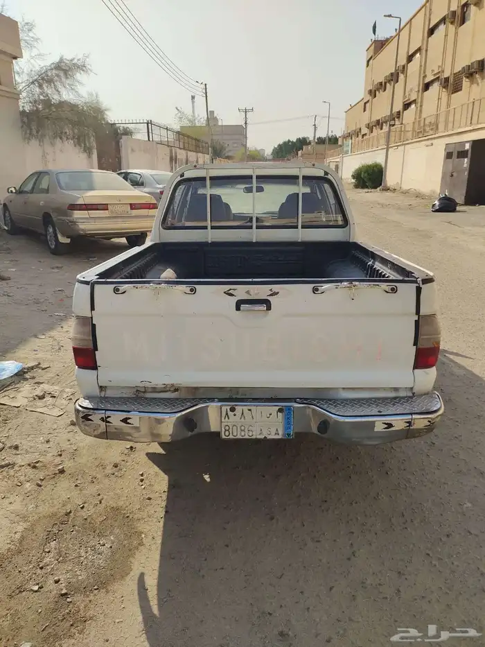 ميتسوبسي2003 وانيت دبل امار 1