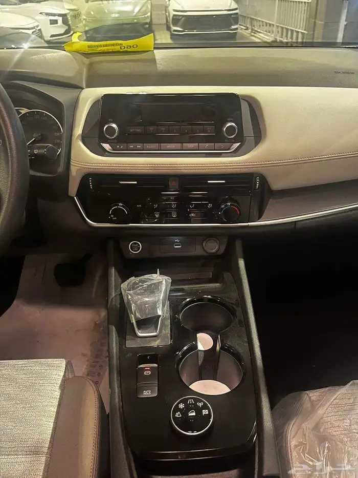 نيسان اكس تريل 2024 1