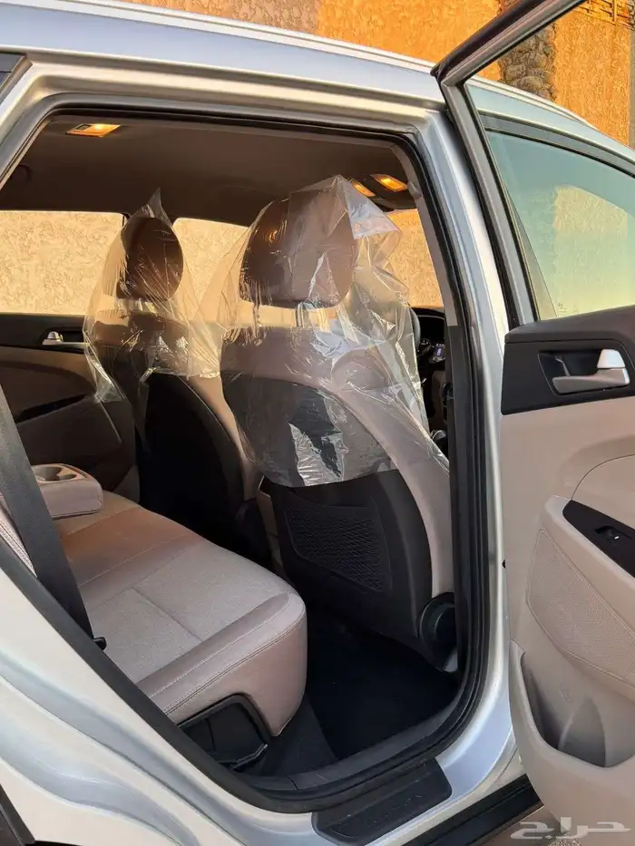 توسان 2020 دبل نظيف جدا 16