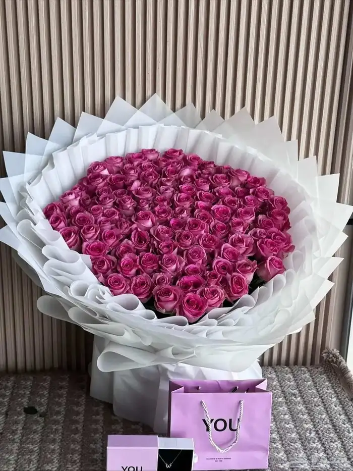 باقات ورد كبيره بوكيهات ورد كبيره هدايا ورد.محل ورد الرياض 1