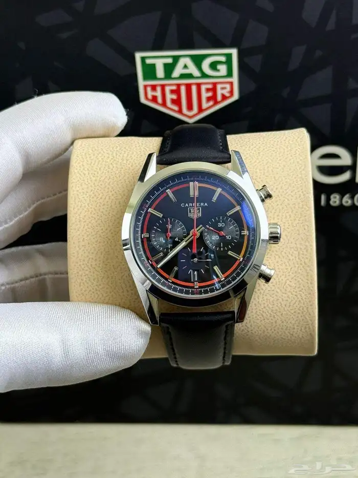 ساعة تاغ هوير كاريرا كرونوغراف بمينا أسود وسوار جلدي أسود لل 0