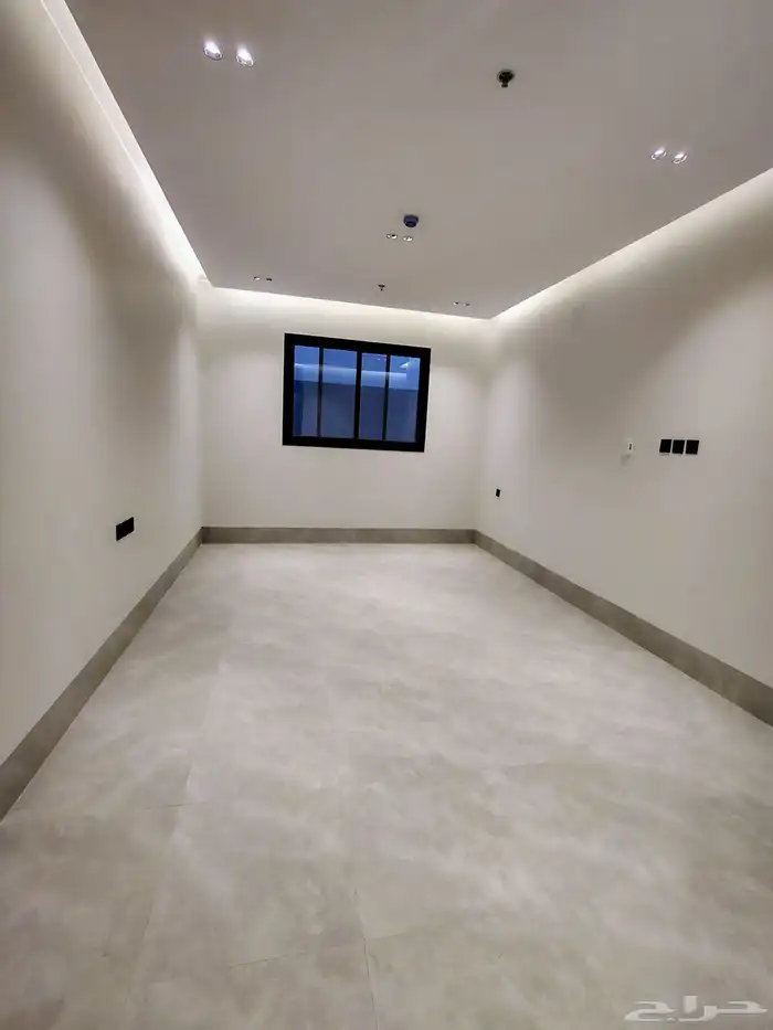 شقق للبيع المهديه التقاطع الاول مساحات مختلفه 0