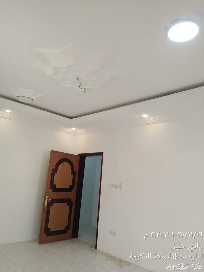 تجديد وصيانه السقف ابيض والجدران ابيض ربع لامعه 8