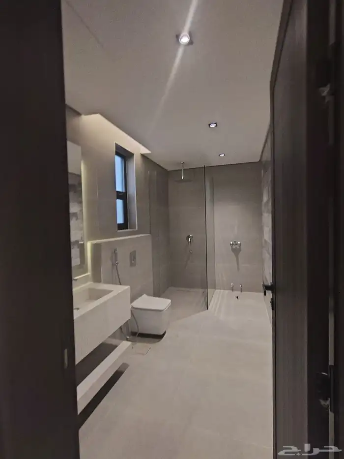 فيلا للببع فى المهديه بناء شخصى مساحه 281 متر 2مليون 500 الف 3