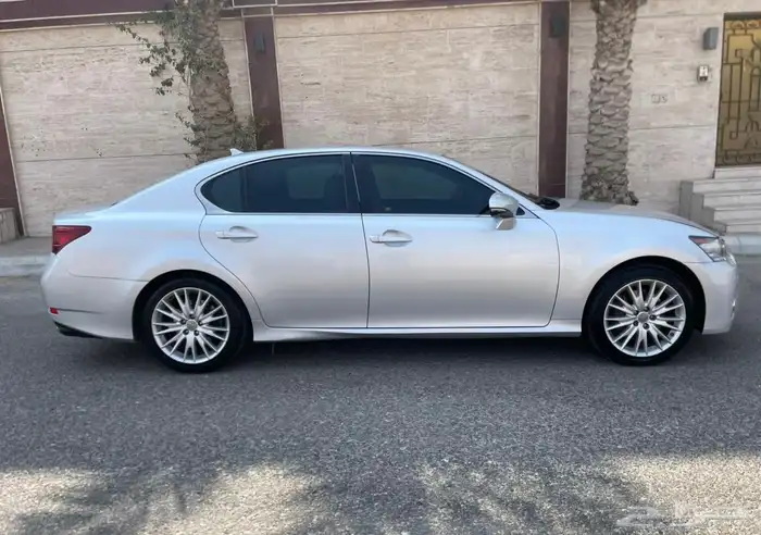 لكزس 2013 GS350 فل كامل سعودي 8