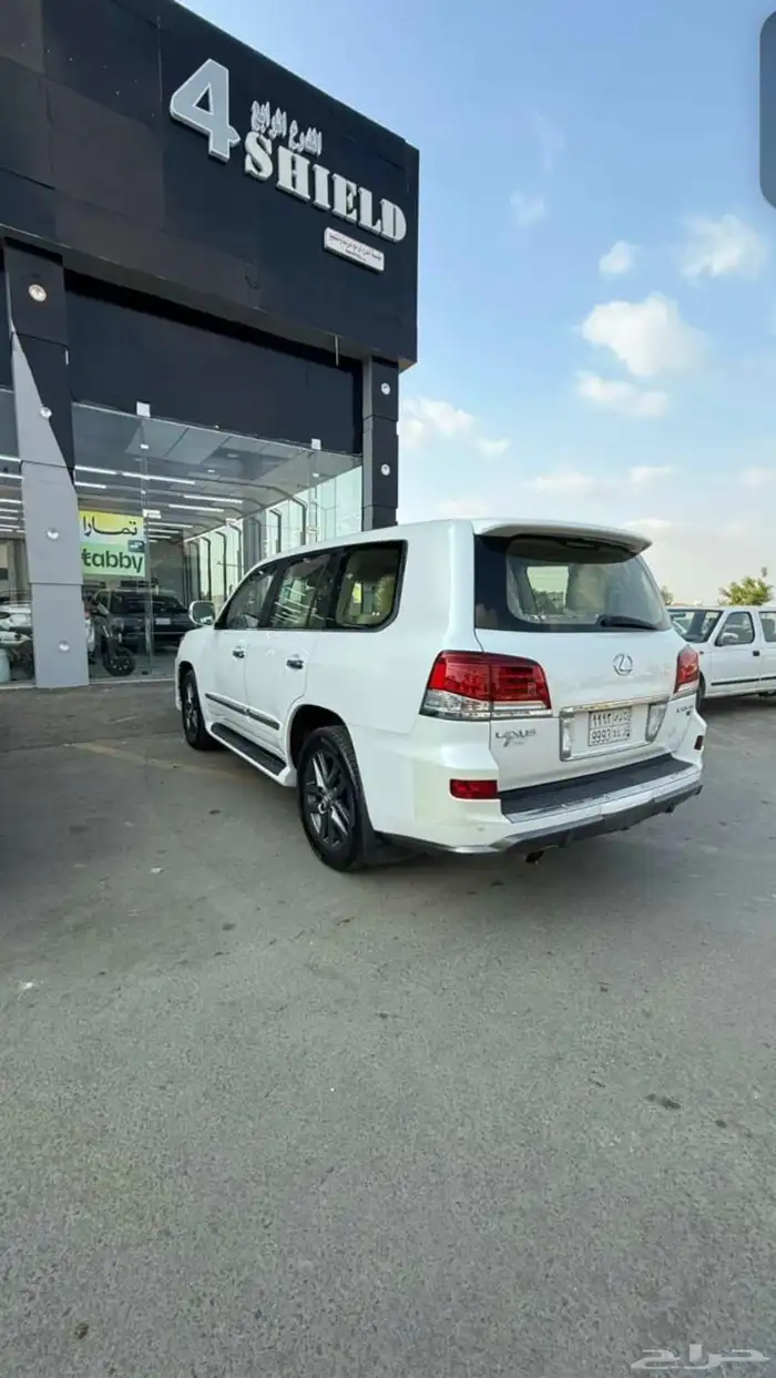 للبيع  فرصة استثمارية ذهبية في عالم العناية بالسيارات 0