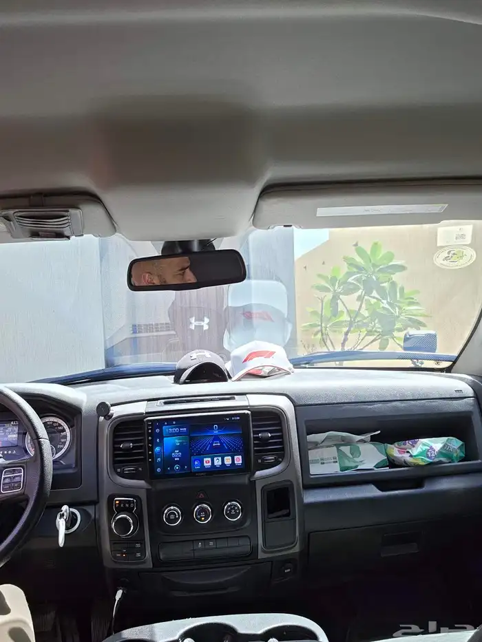 2018 دودج رام 1500 للبيع او البدل بجيب 7 راكب 11