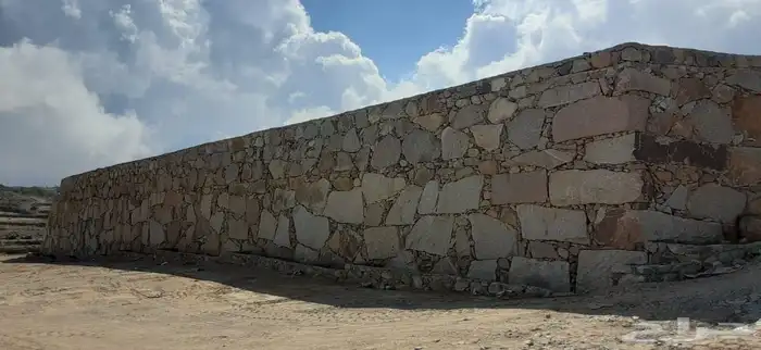 معلم حجر كبير صغير قص اراضي ورباريب 1