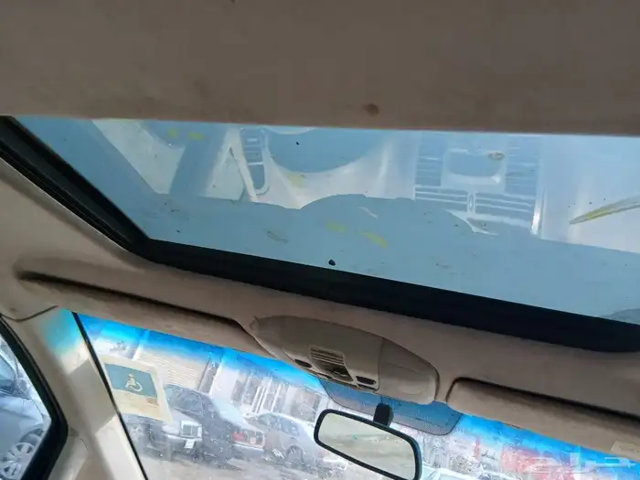 سياره مرسيدس فان عائلي 6