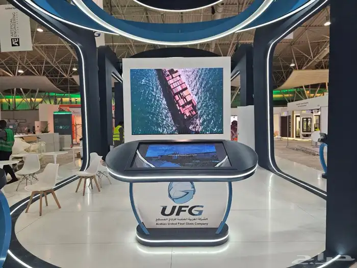 شاشات تفاعلية للايجار شاشة عرضيه و طوليه وتلفزيون 4