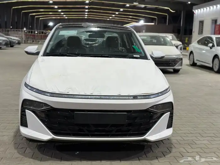 هونداي أكسنت سمارت 1.5 سقف أسود موديل 2025 كاش وتقسيط 4