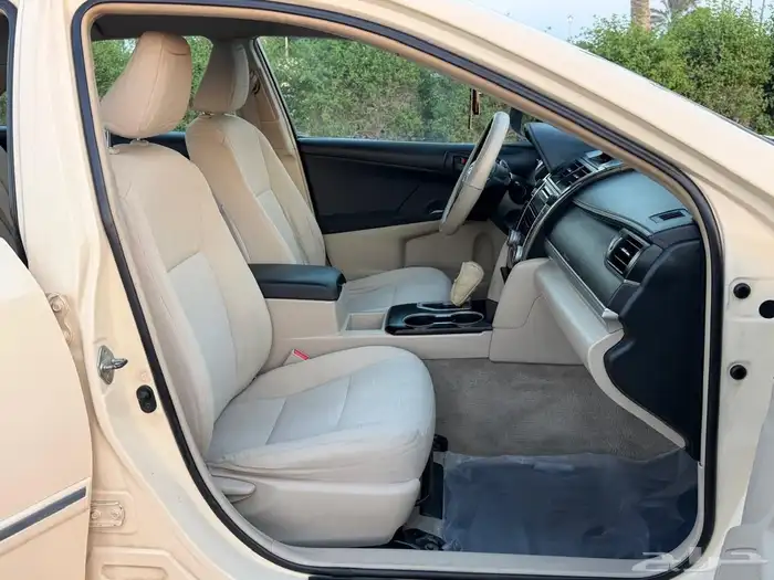 تويوتا كامري 2012Toyota Camry 10