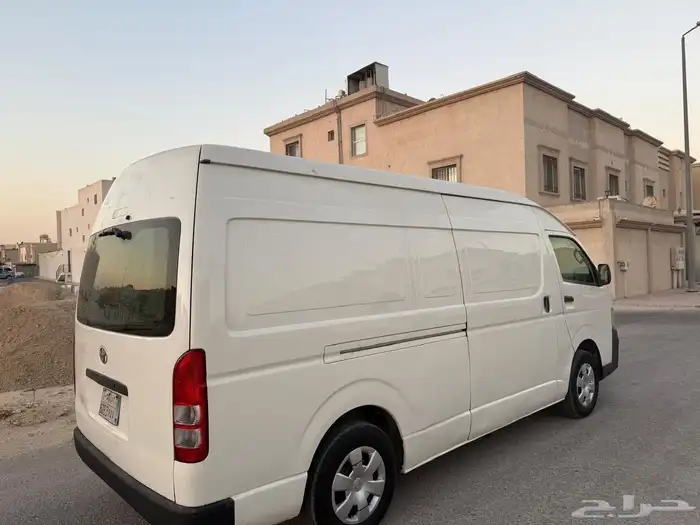 تويوتا هاي اس 2