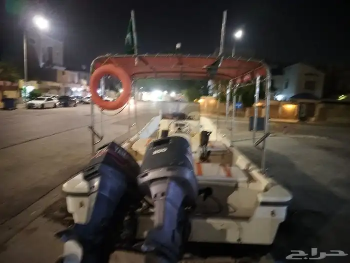 زورق الروزان 27 مكينة 200 ياماها 2