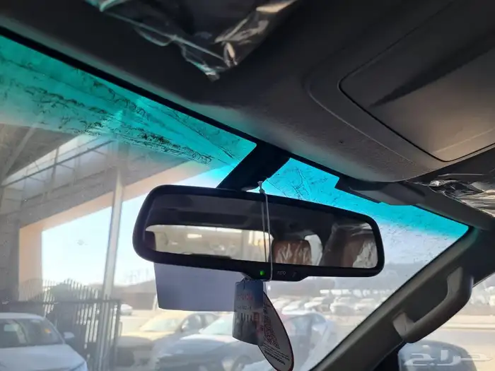 تويوتا فورشنر الفئه VX3 فل كامل بنزين 6 سلندر الموديل 2025 14