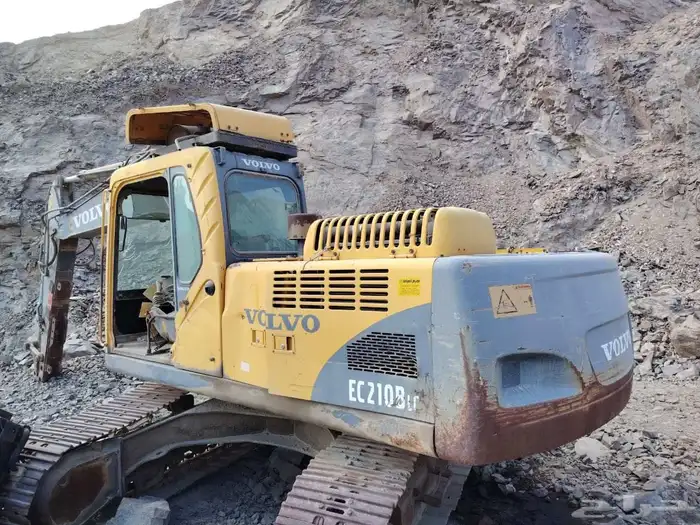 معدات للبيع 5