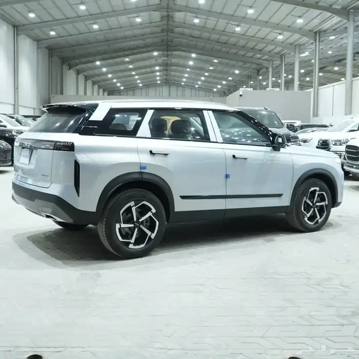 شيري جايكو J7 لكجري موديل 2026 1