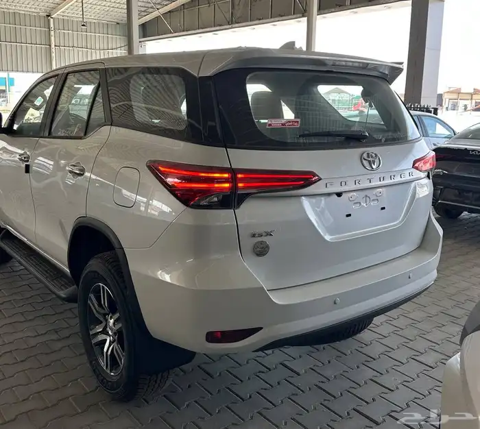 تويوتا فورتشنر بدون دبل 2025 - FORTUNER GX2 4x2 4