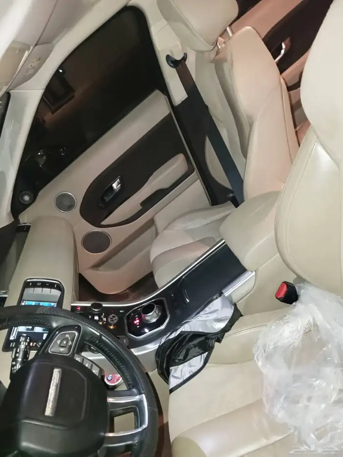 للبيع لاند روفر ايفوك استيشن 13