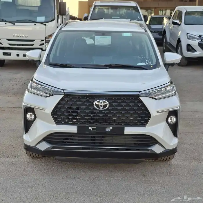 تويوتا فيلوز 2025 فل السعر 73500 شامل الضريبه 1