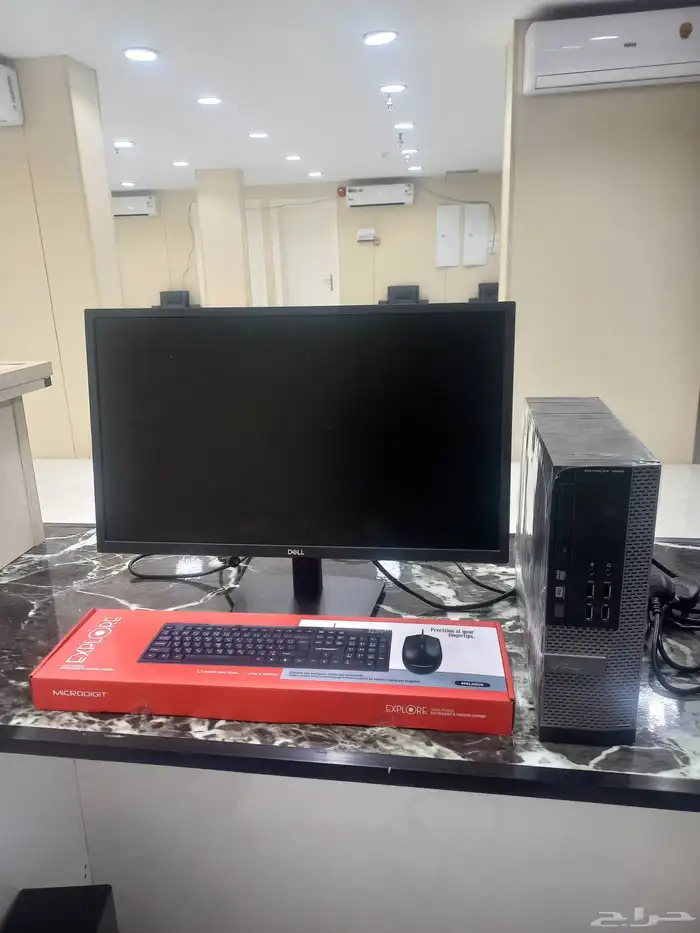 كمبيوتر مكتبي dell معالج i7 مع شاشه dell 0