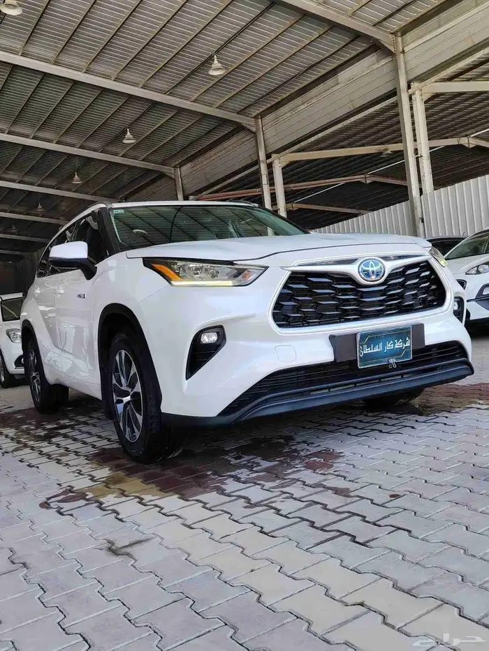 تايوتا هيلندر 2021 3